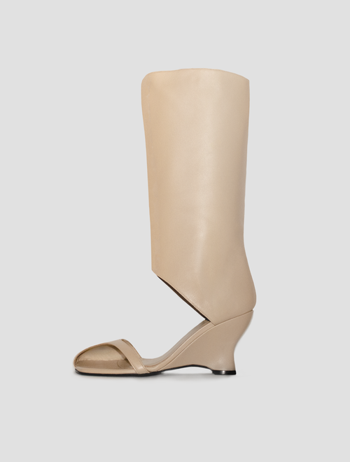 ANGLE SANDAL SAND